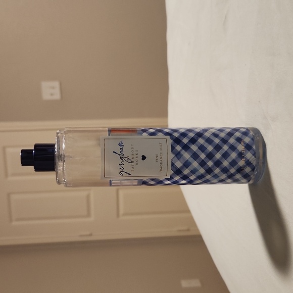 Bath and body Gingham Gorgeous Fine Fragrance Mist - Picture 2 of 2